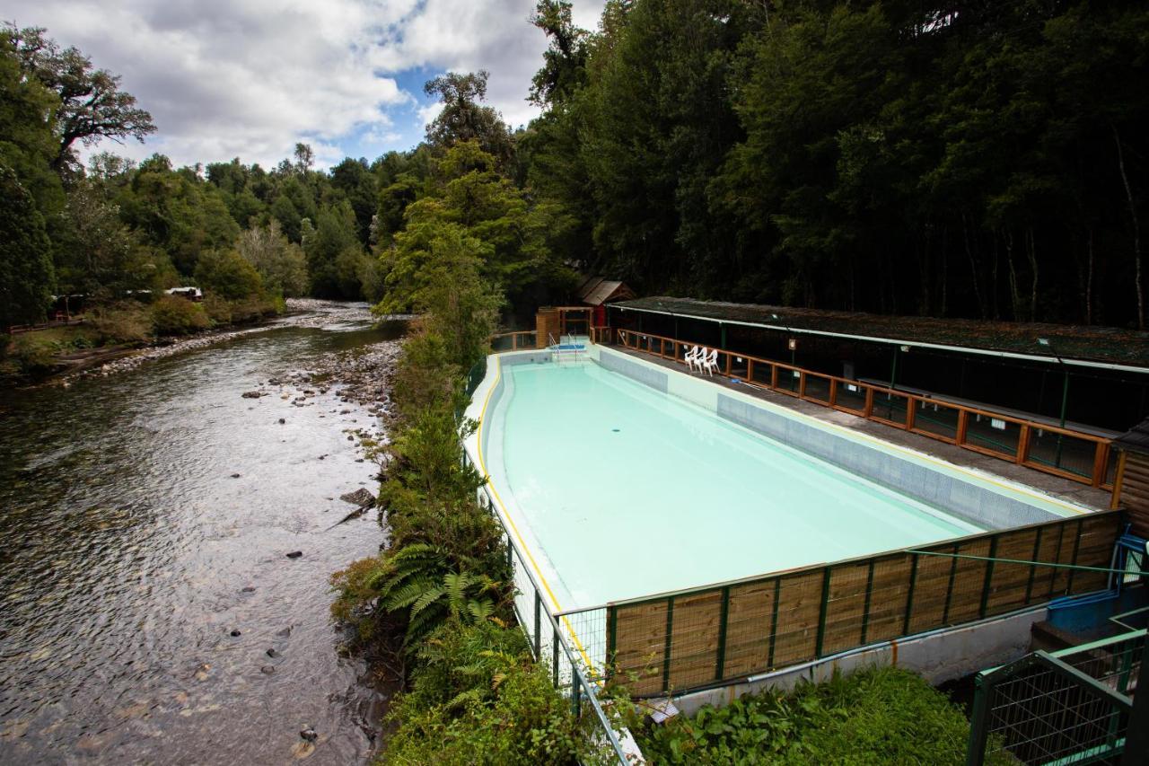 プジェウエ Termas De Aguas Calientesヴィラ エクステリア 写真