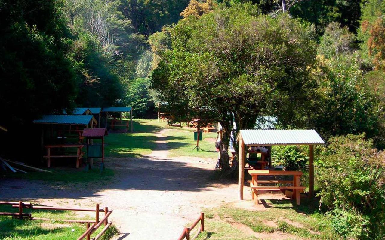 プジェウエ Termas De Aguas Calientesヴィラ エクステリア 写真